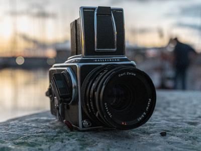 LA POESIA DELLO SCATTARE A PELLICOLA