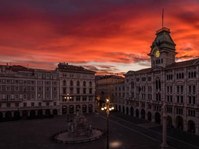 L’arte inconsueta di Anthony (Tony) Bradshaw: un fotografo inglese, triestino pe